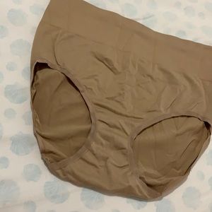 Beige high waste panties